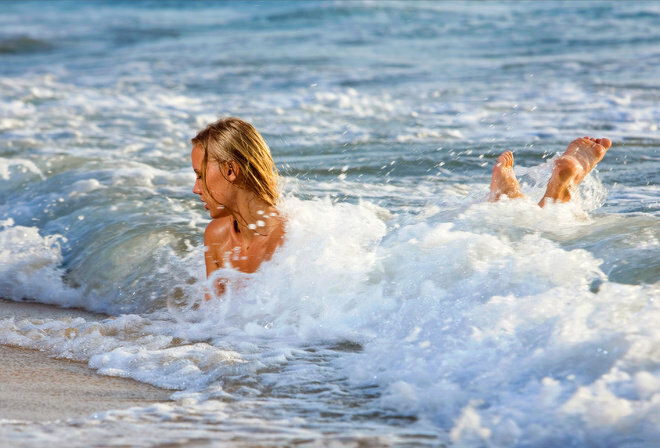Отдых на море - польза и вред морской воды для кожи лица и тела